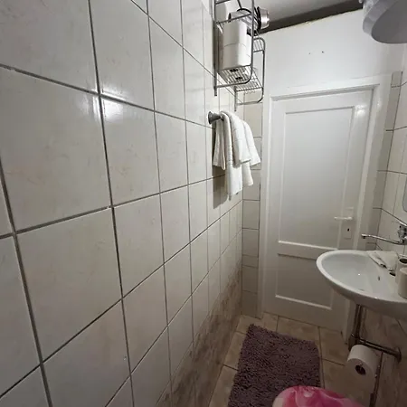 Meggy Apartment
